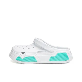 Budding Bear Clogs Men
