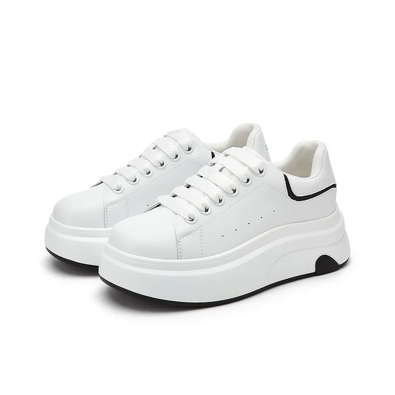 DAPHNE Low Top Skateboard Shoes Women's-0