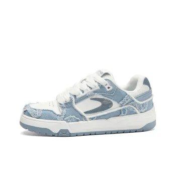 China Aerospace Low Top Skateboard Shoes Men's