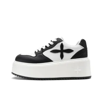 LIANGHUO Slip Resistant Cushioning With Impact Resistance Low Top Skateboard Shoes Women's