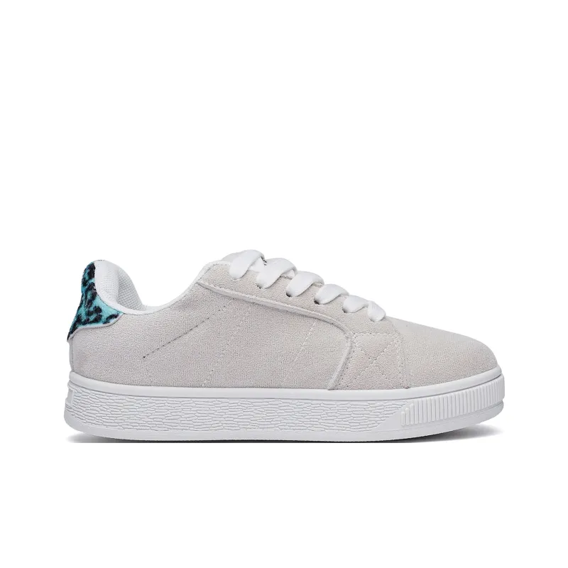 MUKALUO Anti Slip Wear Resistant Low Top Skateboard Shoes Women's-1