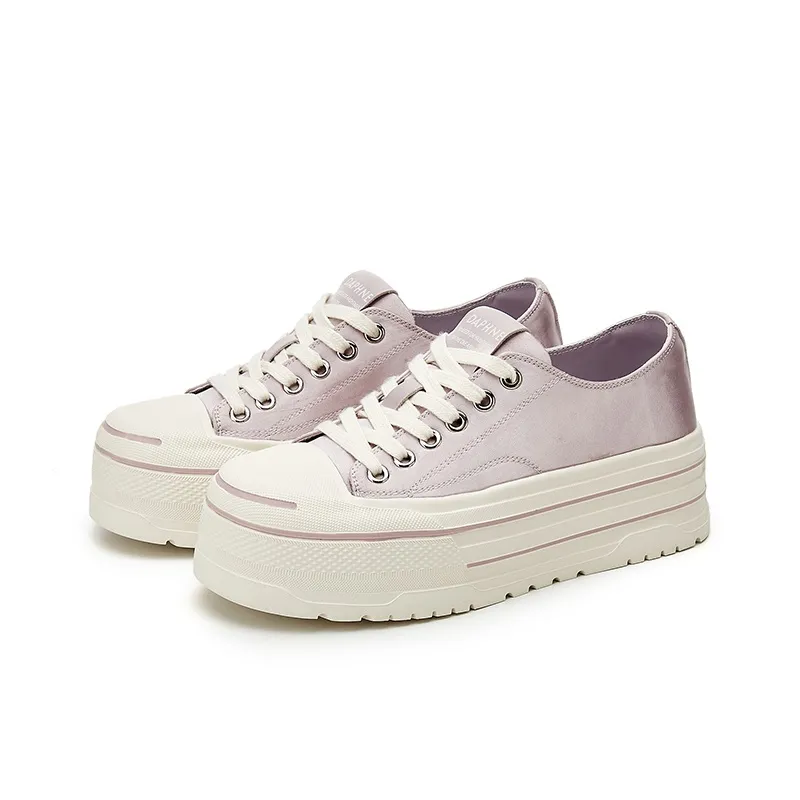 DAPHNE Low Top Skateboard Shoes Women's-0