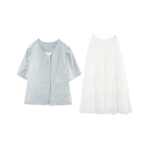 A Paradise For Awakening Skirt Set Women's