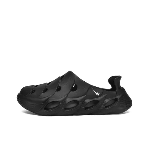 Binary Clogs Men