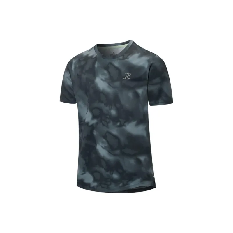 XTEP T Shirts Men Jet Black-0