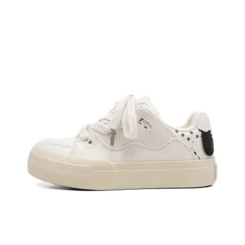 The New Age Family Low Top Skateboard Shoes Women's Beige