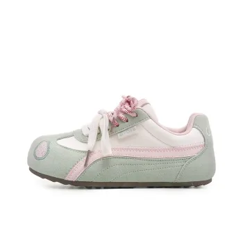 DGUMI Slip Resistant, Abrasion Resistant, Lightweight Low Top Casual Shoes Women's