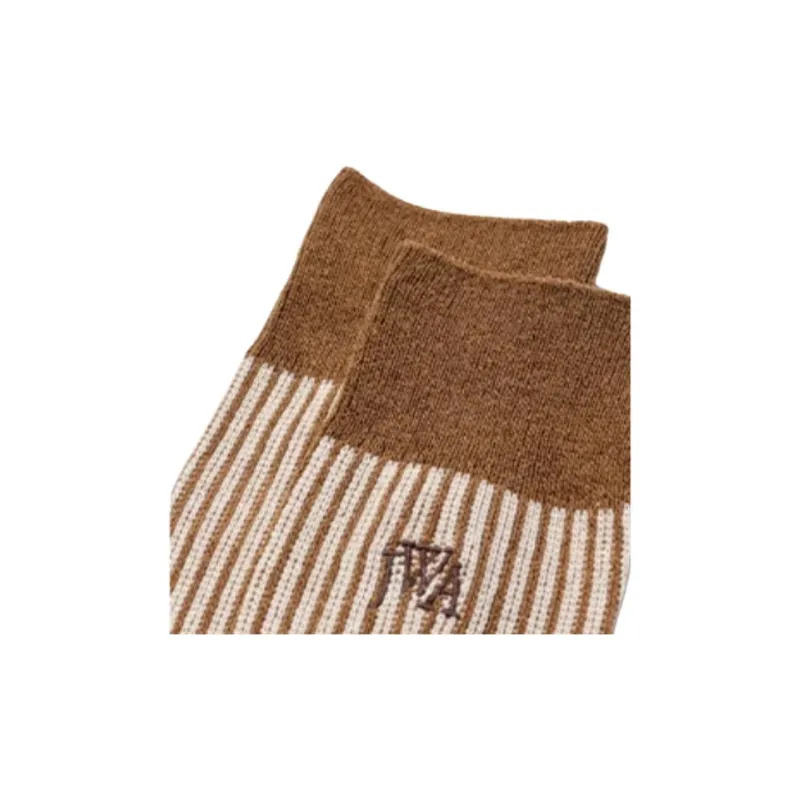 UNIQLO JWANDERSON Co brand Mid Calf Socks Unisex Dark Brown-1