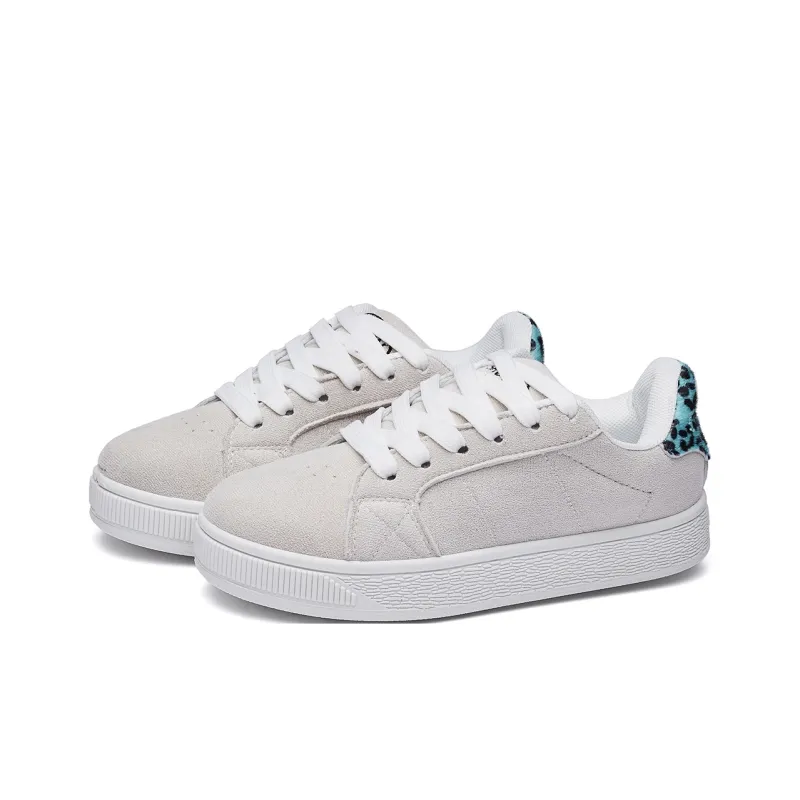 MUKALUO Anti Slip Wear Resistant Low Top Skateboard Shoes Women's-2