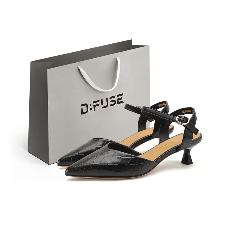 D FUSE SCANDINAVIA Slim Heel High Heels Women's-0