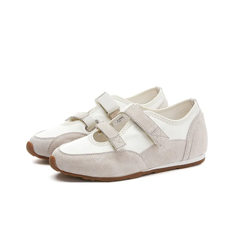 Chibang Lightweight Low Top Casual Shoes Women's-0