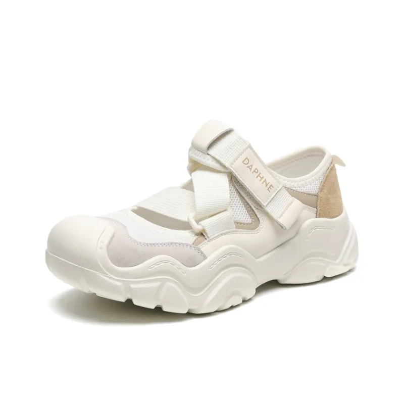 DAPHNE Slip Resistant And Breathable River Trekking Shoes Women's-7