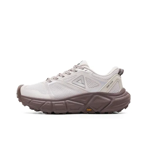 PEAK Cushioning, Rebound, Slip Resistant Low Top Running Shoes Women's Wheat Khaki