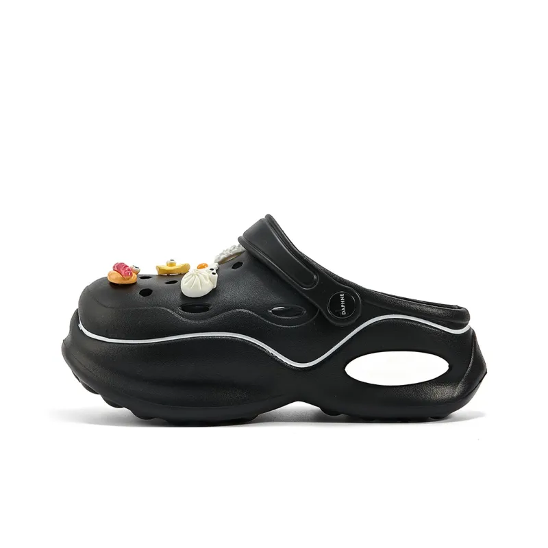 DAPHNE Clogs Women's Black White-0