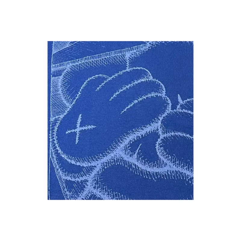 KAWS X UNIQLO Chum Tee Asia Sizing-1