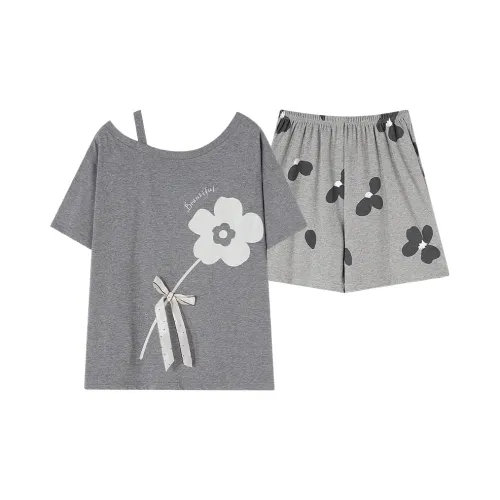 Pretty lady Women's Pajama Sets
