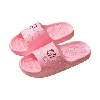 It is still known that it is Slippers / Home Slippers