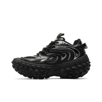 BLVCK PARIS Low Top Chunky Sneakers Unisex Black