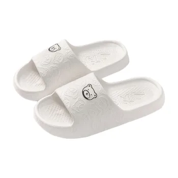 It is still known that it is Slippers / Home Slippers