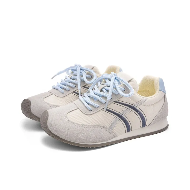 The New Age Family Low Top Skateboard Shoes Women's Yellow Blue-1