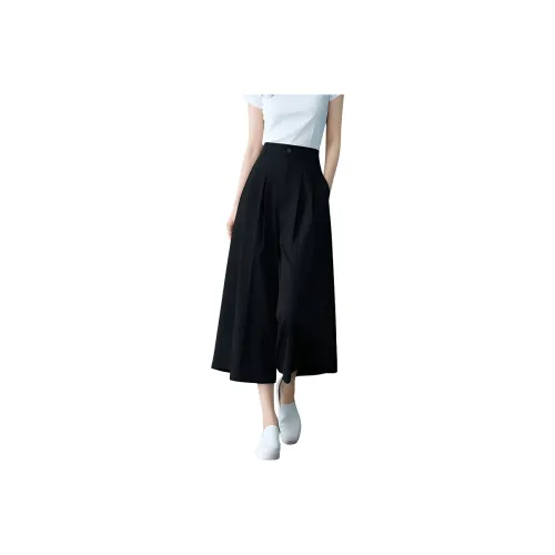 Late White Casual Pants Women's