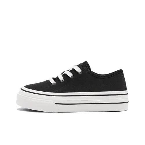 15 MINS Low Top Skateboard Shoes Women's