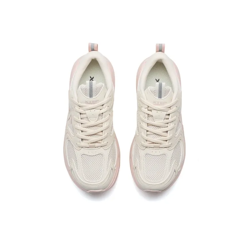 XTEP Wear resistant And Lightweight Low Top Casual Shoes Women's White Sand Gray Light Pink-3