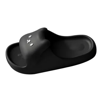 It is still known that it is Slippers / Home Slippers