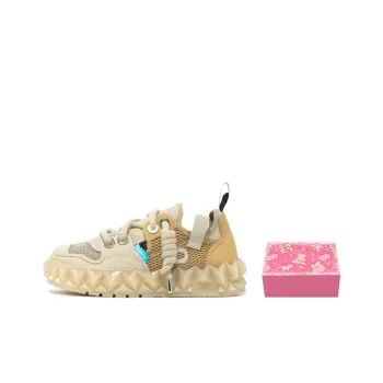 OETZI Iceberg Series Ice Man Oz Fashion Low Top Shoes Unisex Sand & Camel