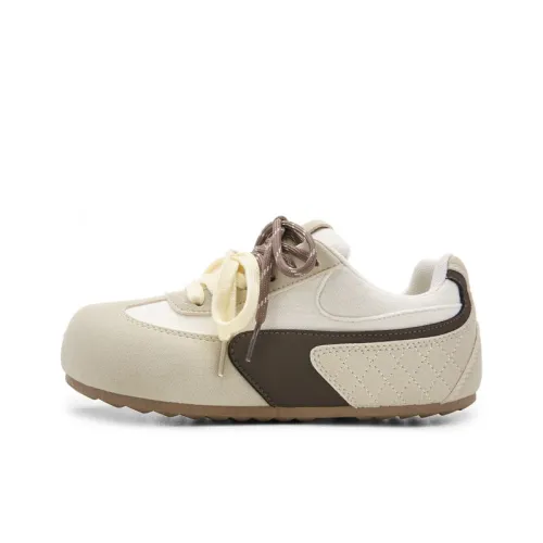 The New Age Family Low Top Skateboard Shoes Women's Beige Brown
