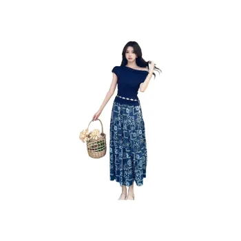 Si Bei'er Two Piece Skirt Sets Women's