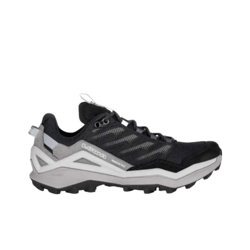 Lowa Maddo Low Top Hiking Shoes Men's Black-1