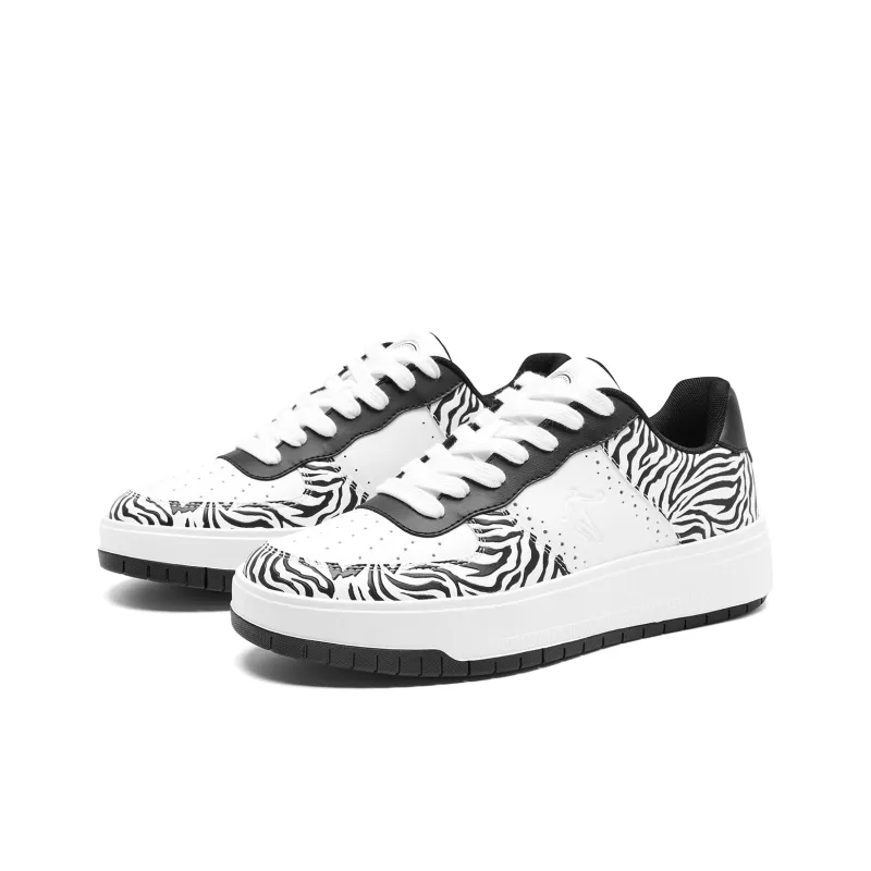 SHANHAIJING x QIAODAN Five Centimeters Balanced And Non slip Low Top Skateboard Shoes Men's Jordan White Black-2