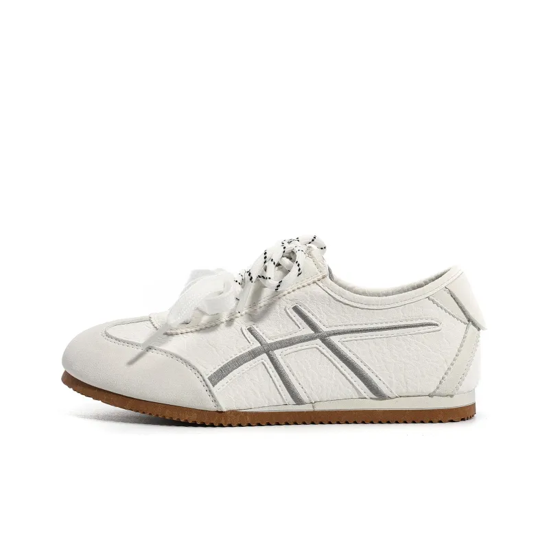 Feiyue Coverage Abrasion Resistant Low Top Skateboard Shoes Women's-0