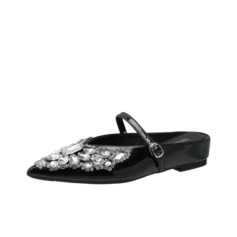 City Camel Closed Toe Slippers Women's-0