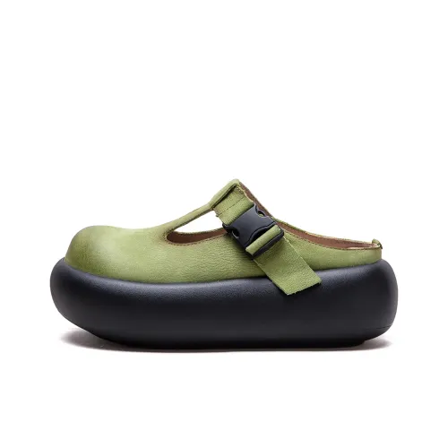 Jay Abrasion Resistant Closed Toe Slippers Women's