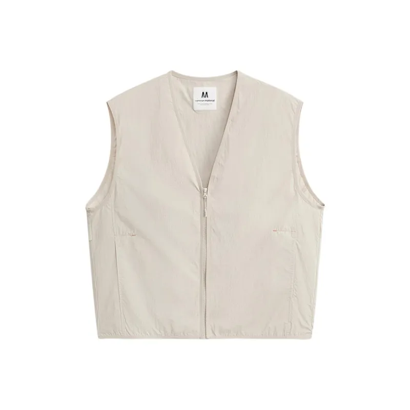 MODE COMMUTER Vests Men Greige-0