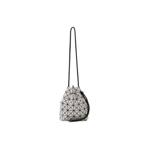 ISSEY MIYAKE Wring Polyvinyl Chloride Resin Shoulder Bag, Crossbody Bag Unisex Light Gray
