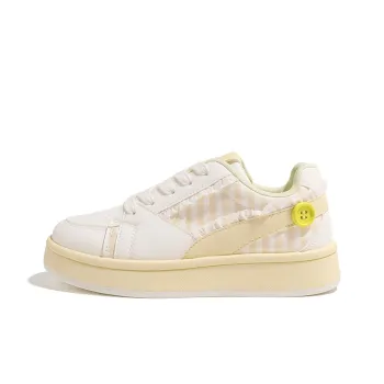 HUANQIU Cushioning, Abrasion Resistant, Height Increasing Low Top Skateboard Shoes Women's Lemon