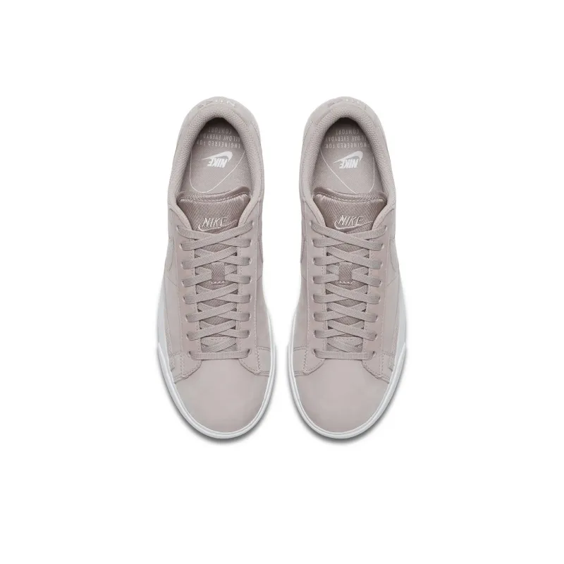 Nike Sports Life Collection Anti Slip Wear Resistant Low Top Skateboard Shoes Women's Light Umber-3