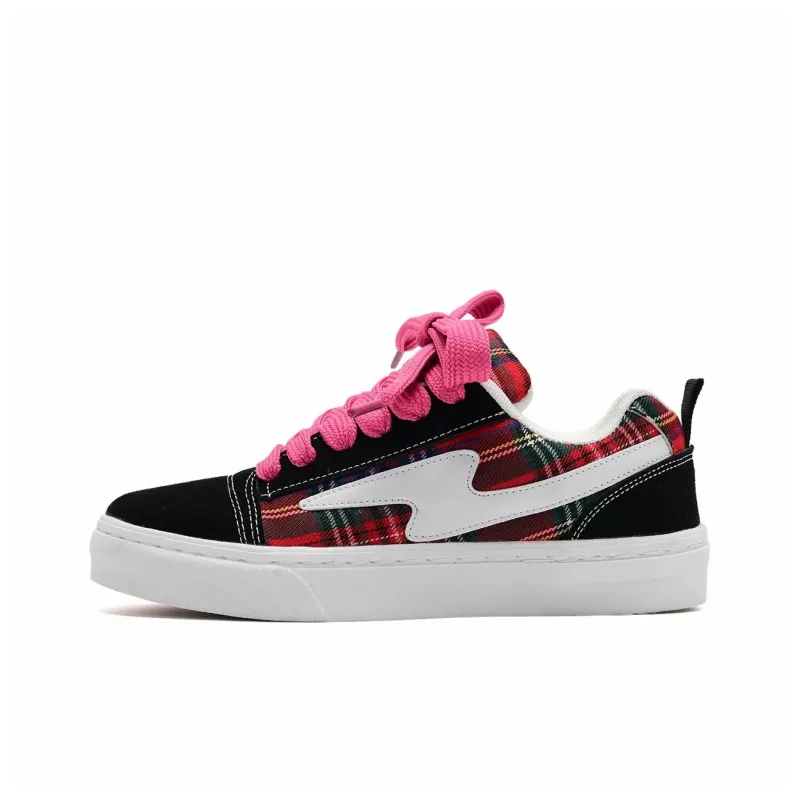 OAOQ Slip Resistant Cushioning Abrasion Resistant Lightweight Breathable Low Top Skateboard Shoes Unisex-0