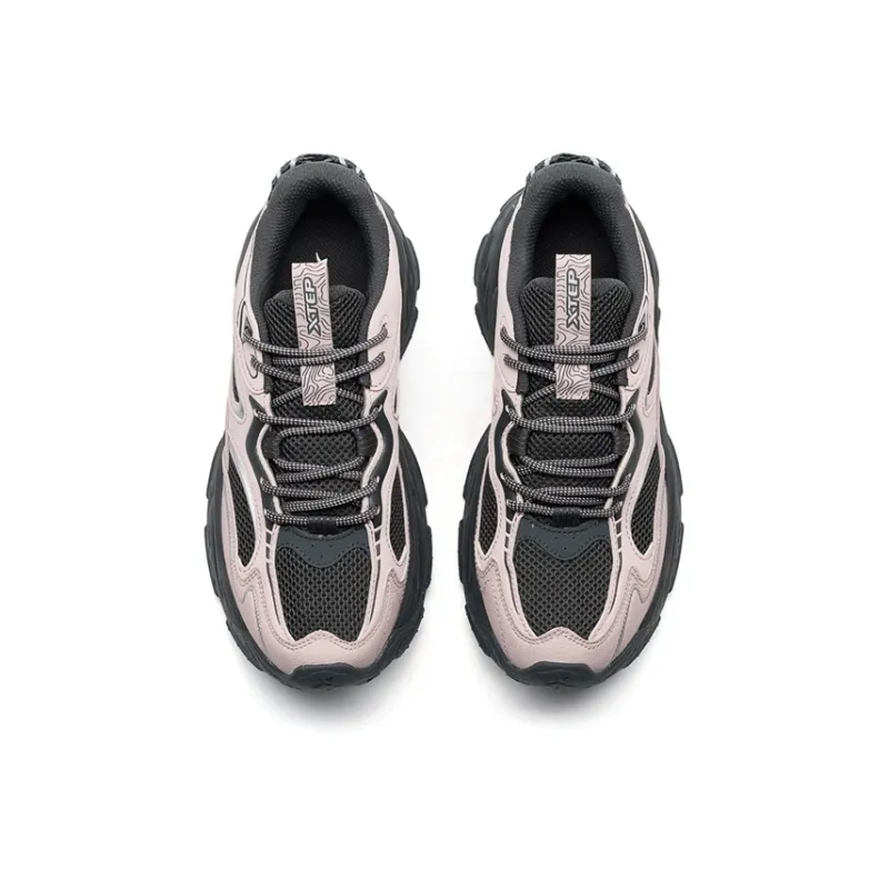 XTEP Abrasion Resistant Shock Absorbers Low Top Casual Shoes Women's Pink Black-3