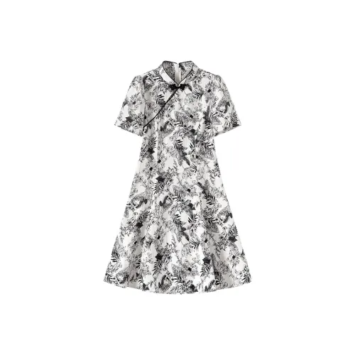 TOUCH Short Sleeved Dress Women's Beige With Black Floral