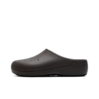 Crocs Classic Quiet Clog Closed Toe Slippers Unisex Black