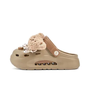 DAPHNE Clogs Women's