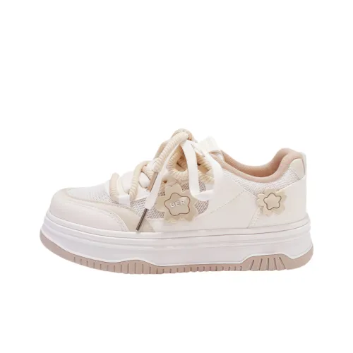 Slip Resistant And Breathable Low Top Skateboard Shoes Women's Ecru