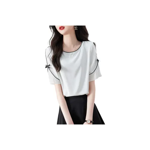 The Temptation Of The Muse T Shirt Women's