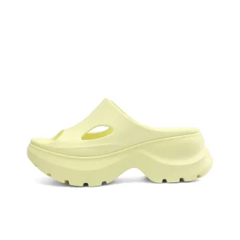 Rosa Bianca Abrasion Resistant Slide Slippers Women's