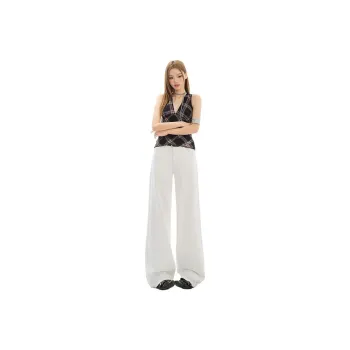 The New Age Family Jeans Women's