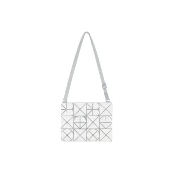 ISSEY MIYAKE Polyvinyl Chloride Resin Shoulder Bag Women's Matte White